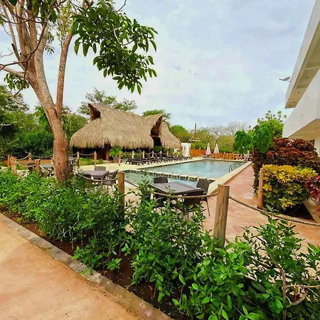 Eco Oasis Del Mar Hotel